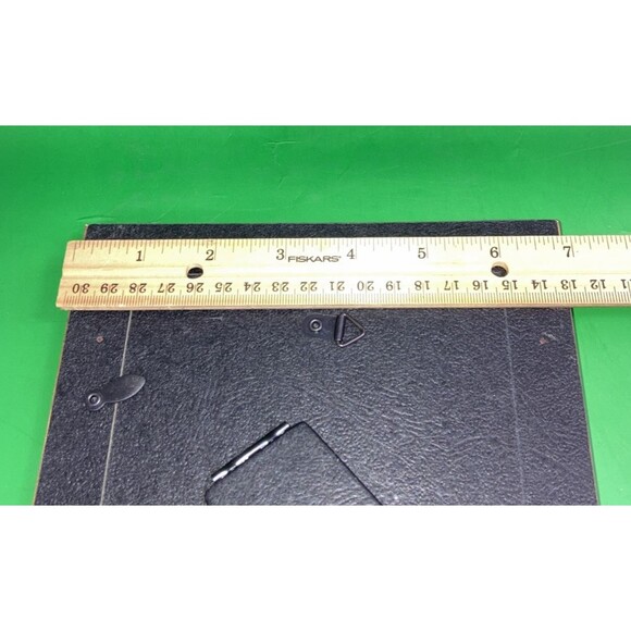 The Weston Gallery Italian Wood Capri Collection Picture Frame 7"x9" Hold 5" x7" - Picture 5 of 6